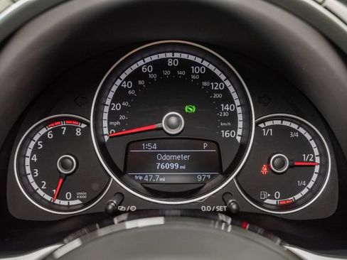 Used 2015 Volkswagen Beetle R-Line FWD image 14