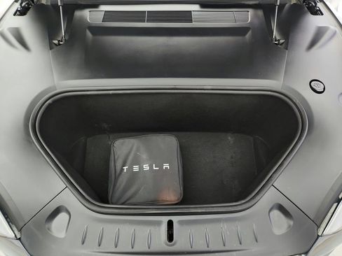Used 2022 Tesla Model S AWD/4WD image 34