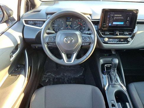 Certified 2024 Toyota Corolla SE image 22