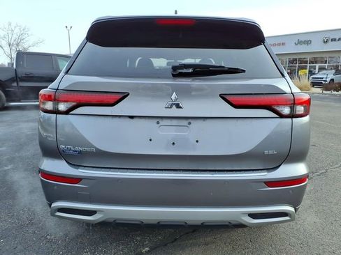 Used 2022 Mitsubishi Outlander SEL image 6