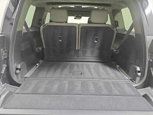Used 2022 Rivian R1S Launch Edition AWD/4WD image 15