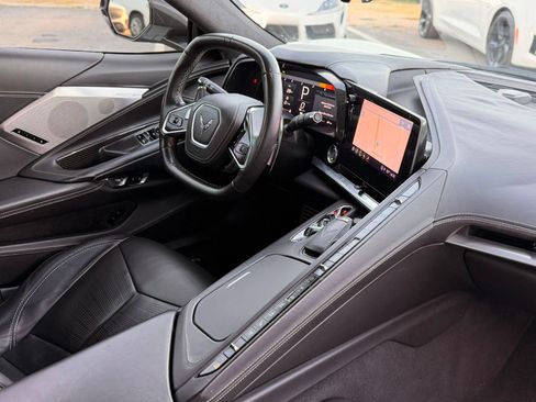 Used 2021 Chevrolet Corvette Stingray Premium Cpe w/ Z51 Performance Package RWD image 43