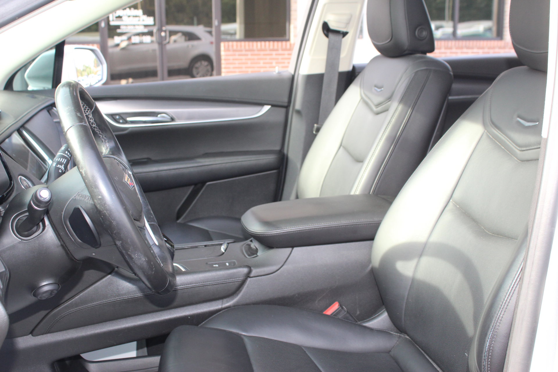Used 2019 Cadillac XT5 Premium Luxury FWD image 15