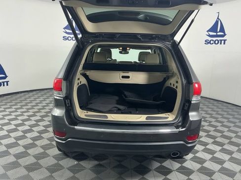 Used 2017 Jeep Grand Cherokee Limited AWD/4WD image 22