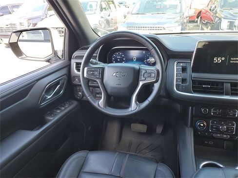 Used 2024 Chevrolet Suburban RST w/ Luxury Package image 11