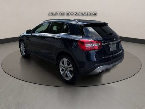 Used 2018 Mercedes-Benz GLA 250 image 3