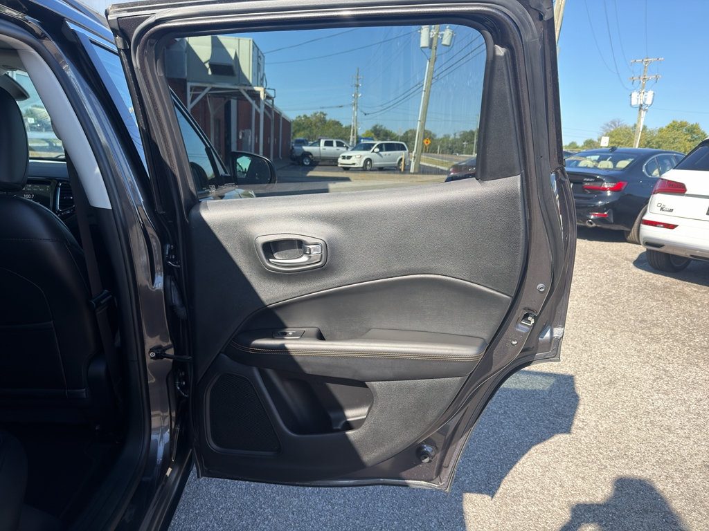 Used 2019 Jeep Compass Limited AWD/4WD image 22