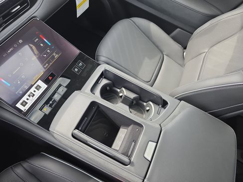 New 2026 INFINITI QX80 Luxe RWD image 25