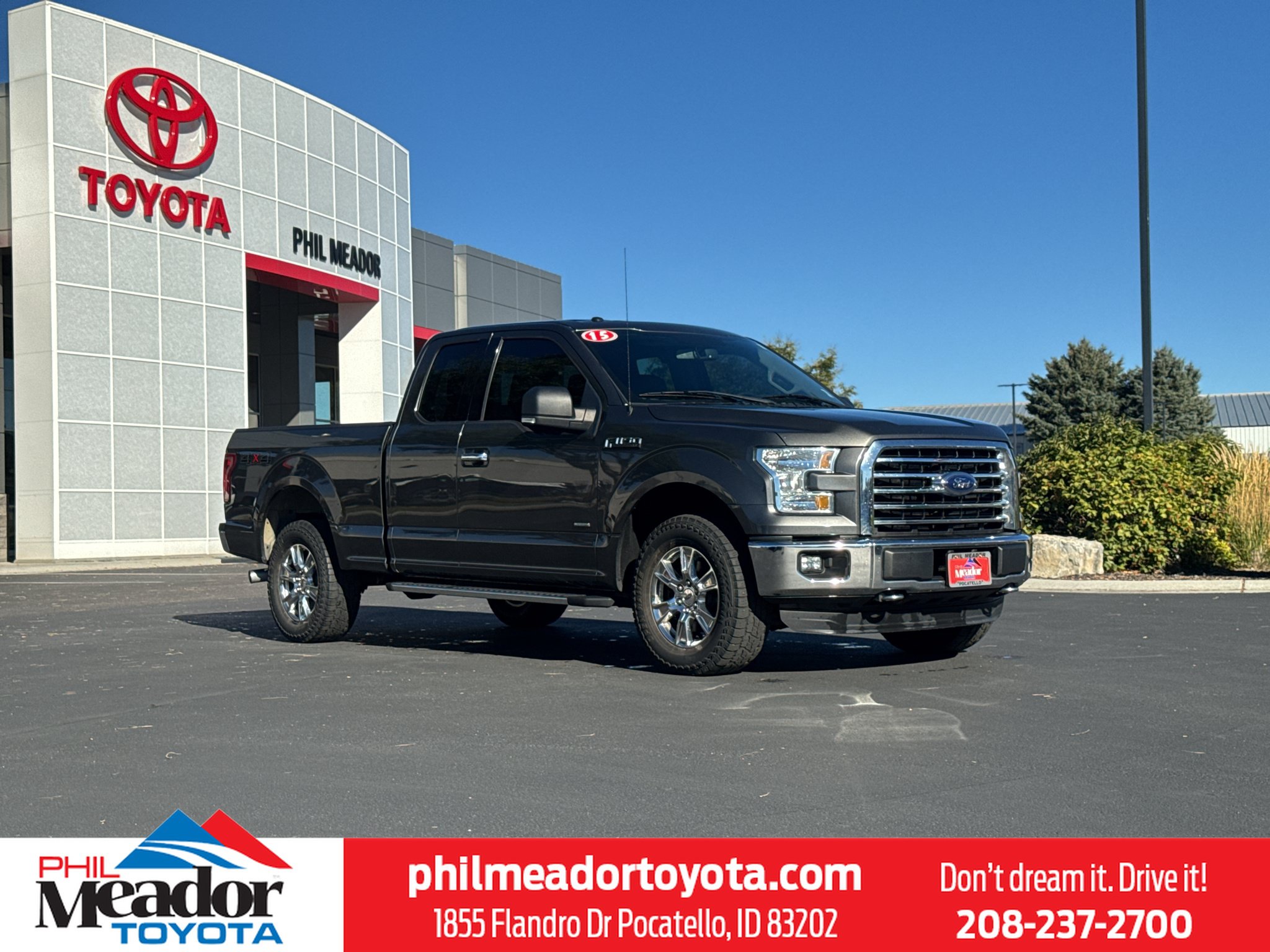 Used 2015 Ford F150 XLT w/ Equipment Group 302A Luxury AWD/4WD image 1