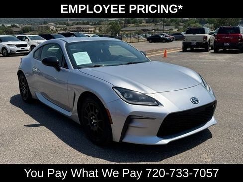 Used 2024 Toyota GR86 Premium RWD image 7