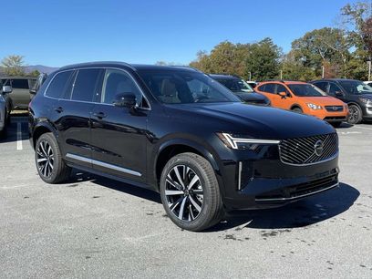 New 2026 Volvo XC90 B6 Core