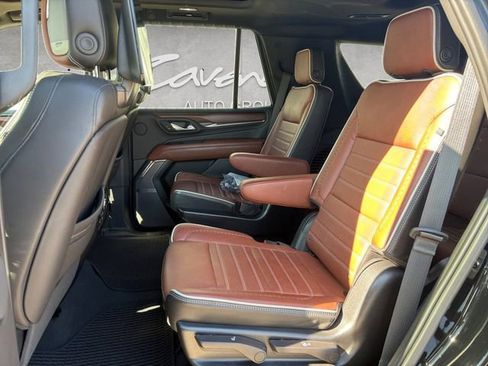 Used 2023 GMC Yukon Denali Ultimate AWD/4WD image 22