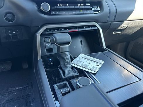 New 2026 Toyota Tundra Platinum AWD/4WD image 21