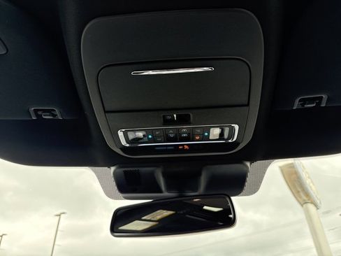 New 2025 Ford F150 Lariat w/ Equipment Group 502A High image 32