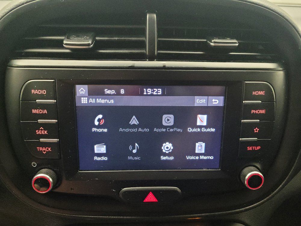Used 2020 Kia Soul LX FWD image 25