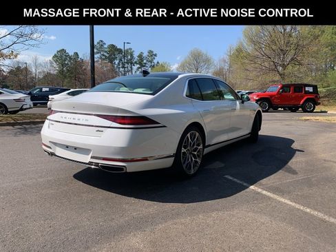 Used 2025 Genesis G90 3.5T AWD/4WD image 2