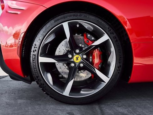 Used 2023 Ferrari SF90 Stradale AWD/4WD image 27