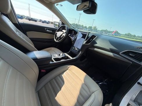Certified 2022 Ford Edge SEL AWD/4WD image 24