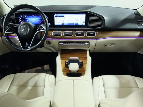 Certified 2024 Mercedes-Benz GLE 450 4MATIC image 20