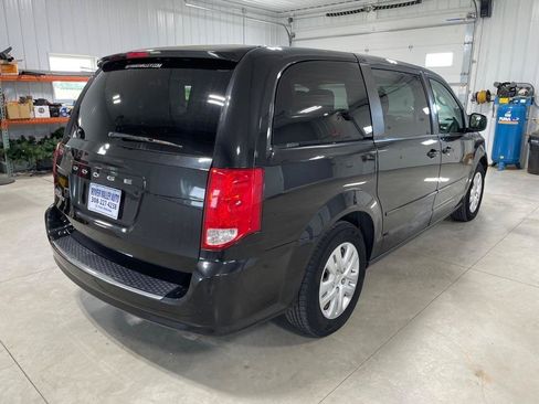Used 2015 Dodge Grand Caravan SE w/ Quick Order Package 29E SE FWD image 7