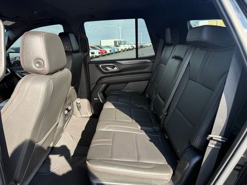 Used 2021 Chevrolet Tahoe RST image 11