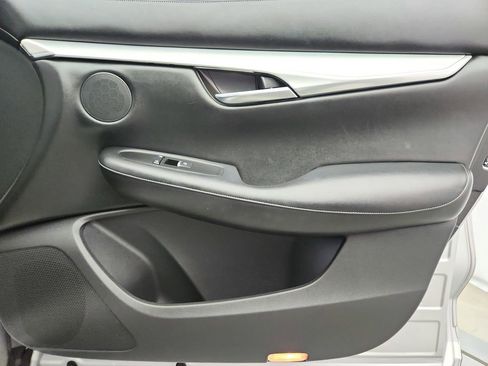 Used 2019 INFINITI QX50 Essential AWD/4WD image 28
