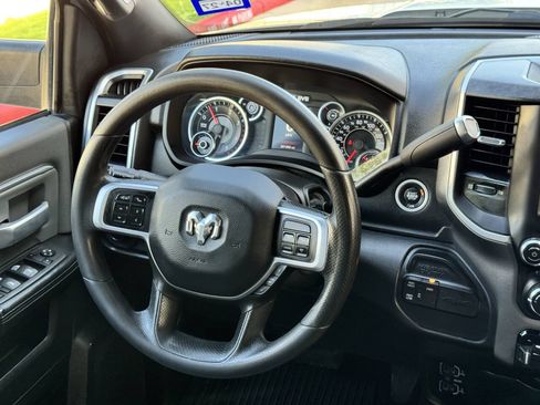 Used 2022 RAM 2500 Big Horn AWD/4WD image 24