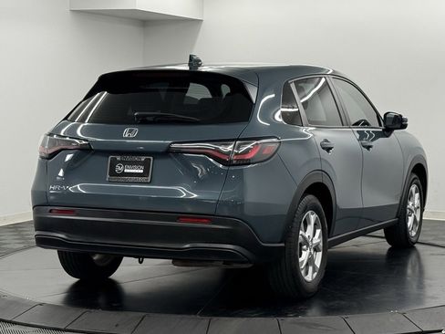 Used 2023 Honda HR-V LX image 6