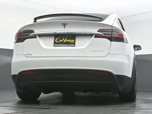 Used 2020 Tesla Model X Long Range image 52