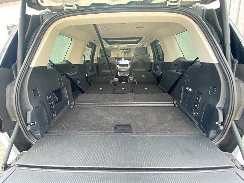 Certified 2025 Ford Expedition Active AWD/4WD image 45