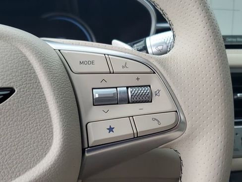 Certified 2026 Genesis G70 2.5T Prestige RWD image 16