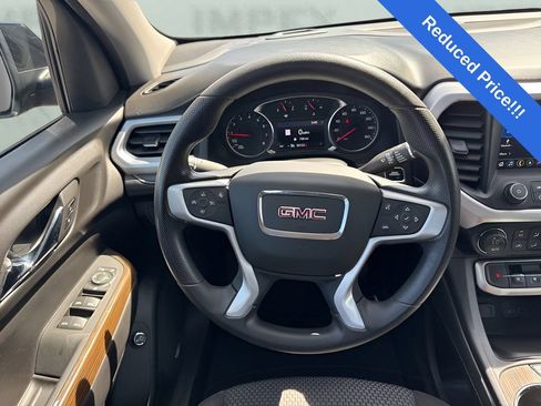 Used 2023 GMC Acadia SLE w/ Driver Convenience Package FWD image 29