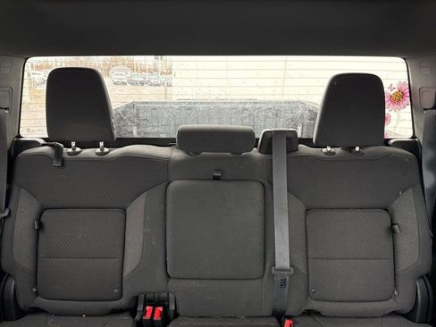 Used 2021 Chevrolet Silverado 1500 LT Trail Boss w/ Bed Protection Package image 9