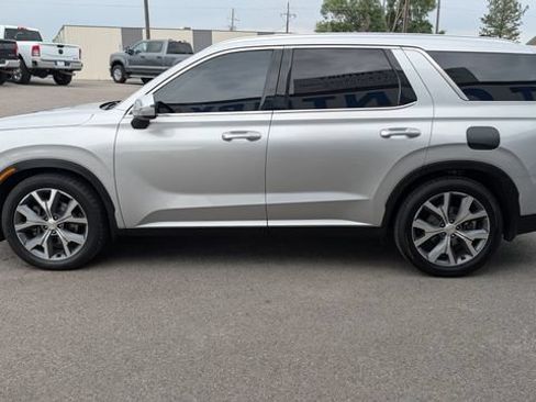 Used 2021 Hyundai Palisade SEL w/ Premium Package AWD/4WD image 16