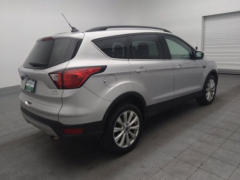 Used 2019 Ford Escape SEL image 10