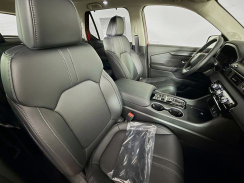 New 2026 Honda Pilot Touring image 36