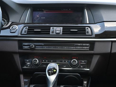 Used 2016 BMW 528i xDrive Sedan AWD/4WD image 12