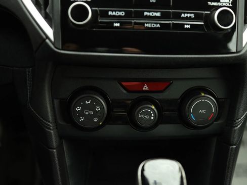 Used 2018 Subaru Crosstrek 2.0i Premium w/ Eyesight System image 28