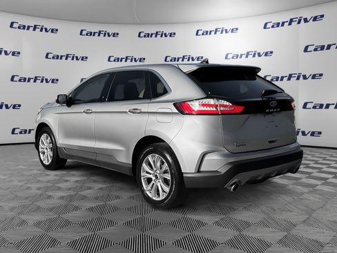 Used 2024 Ford Edge Titanium image 3