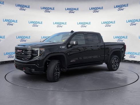 Used 2025 GMC Sierra 1500 AT4 w/ AT4 Premium Package image 11