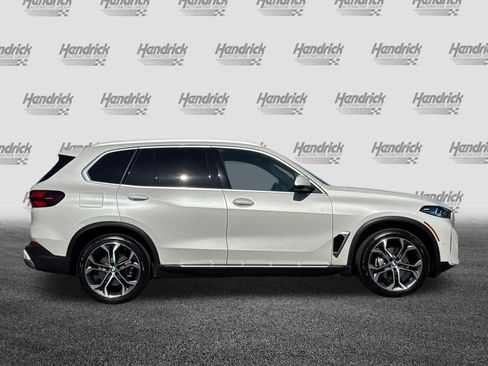 Used 2026 BMW X5 xDrive40i w/ Premium Package AWD/4WD image 3