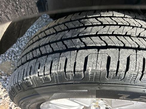 Used 2019 Chevrolet Silverado 1500 LT image 52