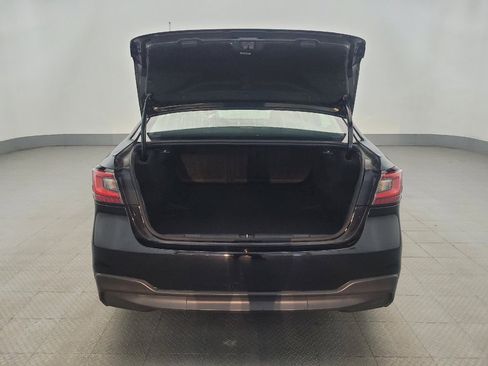 Used 2021 Subaru Legacy Premium image 29