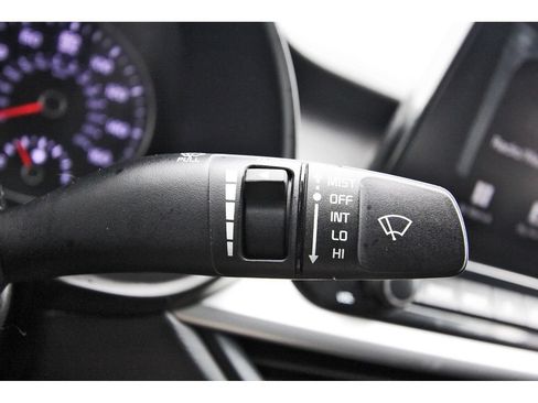 Used 2021 Kia Forte LXS FWD image 18
