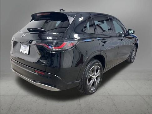 Certified 2024 Honda HR-V EX-L image 7
