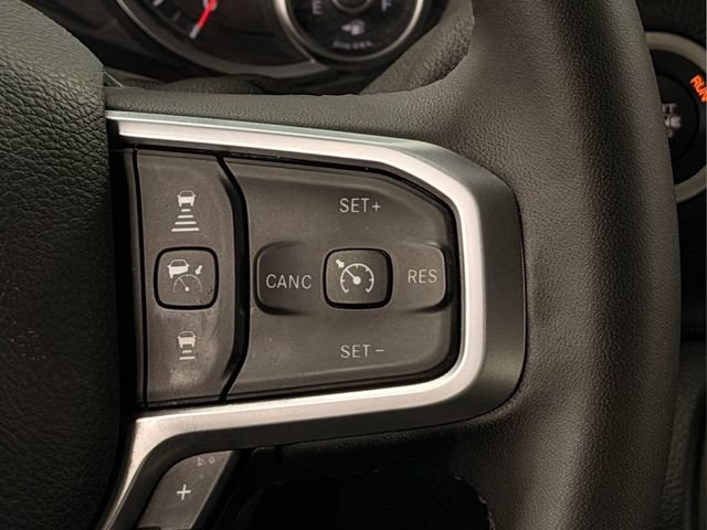 Used 2026 RAM 2500 Big Horn AWD/4WD image 30