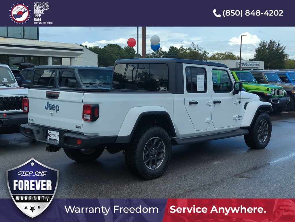 Used 2022 Jeep Gladiator Overland w/ Popular Equipment Package AWD/4WD image 6