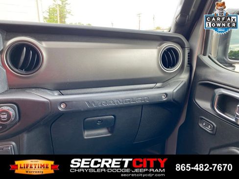Used 2023 Jeep Wrangler Sport AWD/4WD image 13
