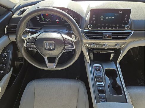 Used 2020 Honda Accord Hybrid image 18