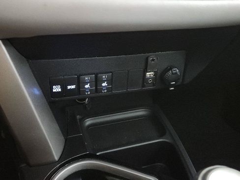 Used 2017 Toyota RAV4 Limited w/ All Weather Liner Package AWD/4WD image 29